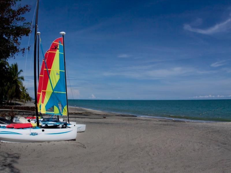 Gran Evenia Bijao Hotel Santa Clara  Exterior foto Beach at the Lake Ontario shore
